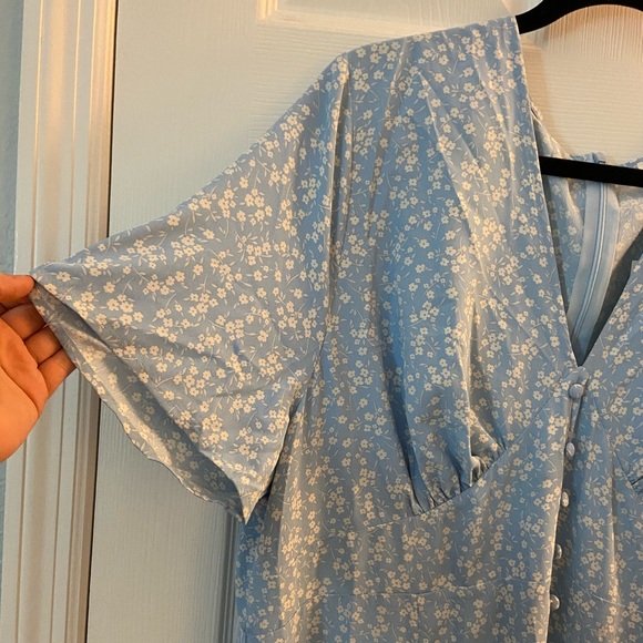 ASOS Long Floral Dress - Picture 3 of 8